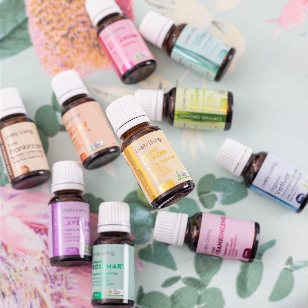 Oils  lIVELY lIVING 