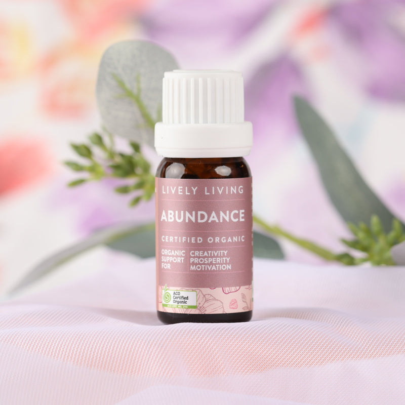 Mindset Abundance Organic oil Lively Living