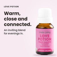 Love Potion essential oil: warm, close and connected