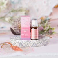 Grapefruit essential oil